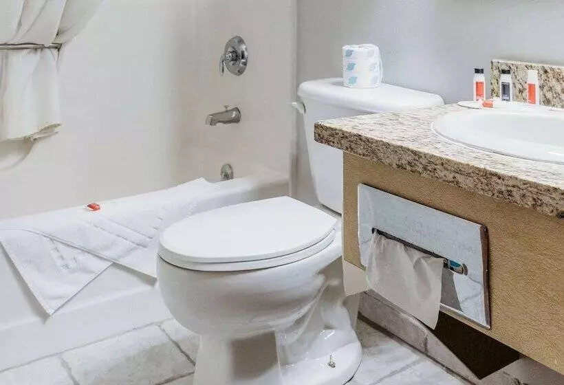 مُتل Travelodge By Wyndham Worland