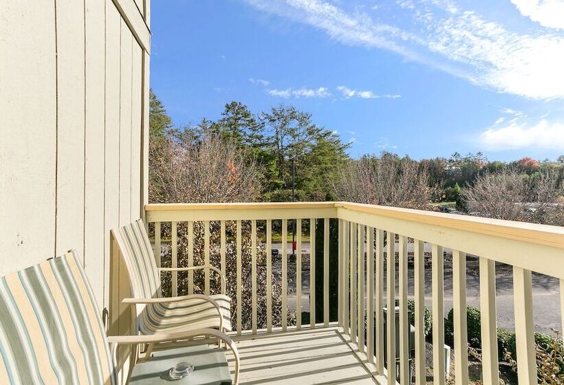 Sunrise Ridge Resort