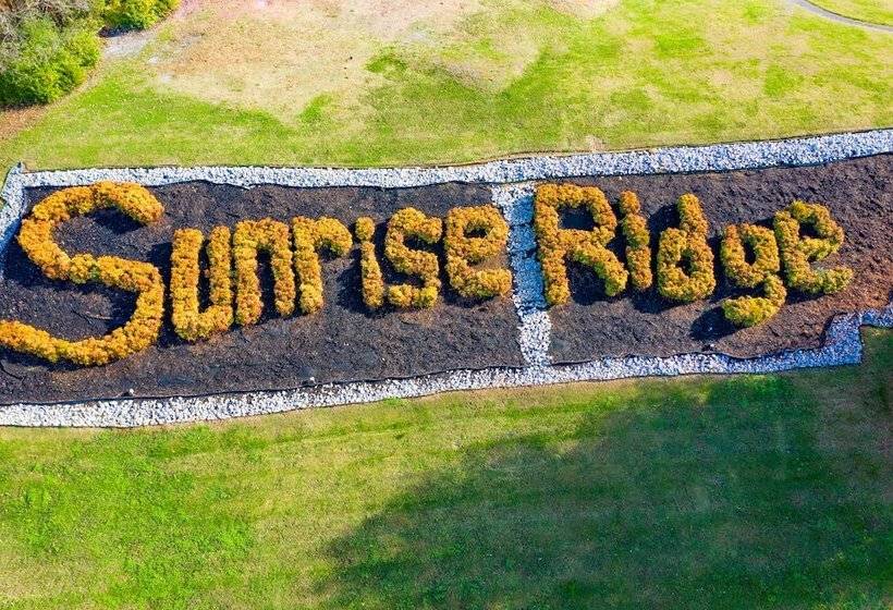 Sunrise Ridge Resort