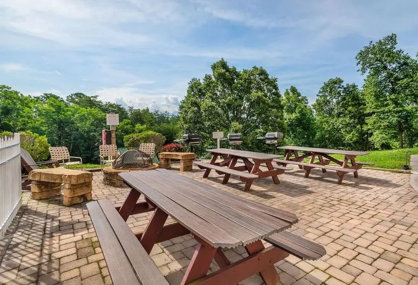 Sunrise Ridge Resort