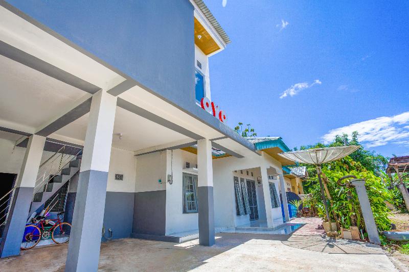 فندق Oyo 2903 Putri Residence Syariah