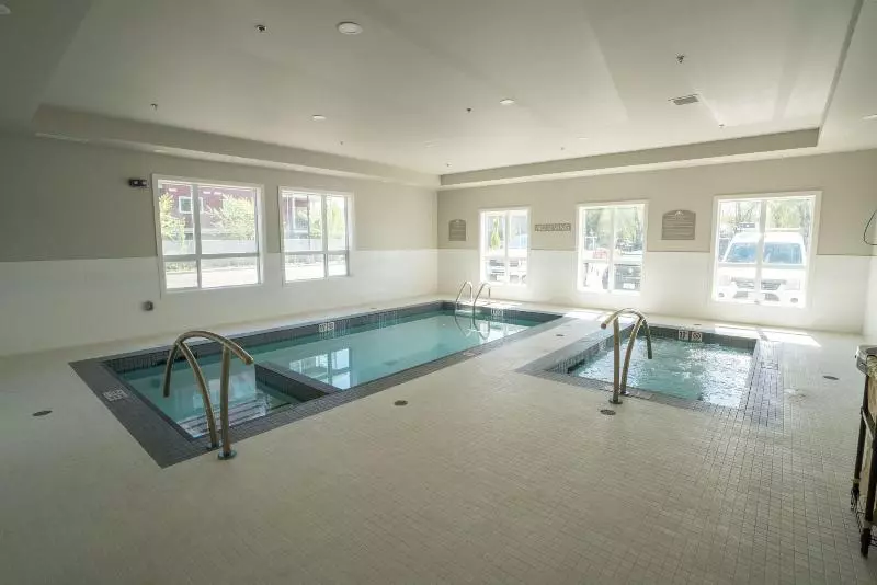 ホテル Park Inn By Radisson, Kelowna