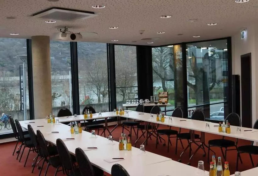 Einstein Hotel Am Römerpark