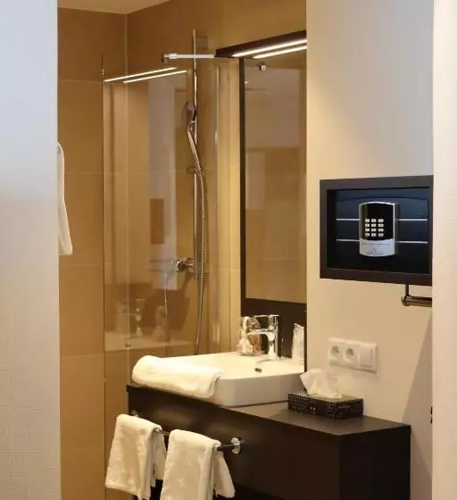 Einstein Hotel Am Römerpark