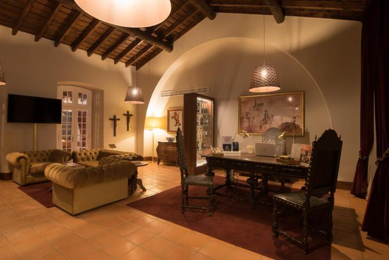 هتل Vila Gale Collection Alter Real Resort Equestre, Conference & Spa