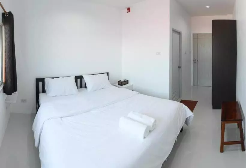 Munruk Hostel