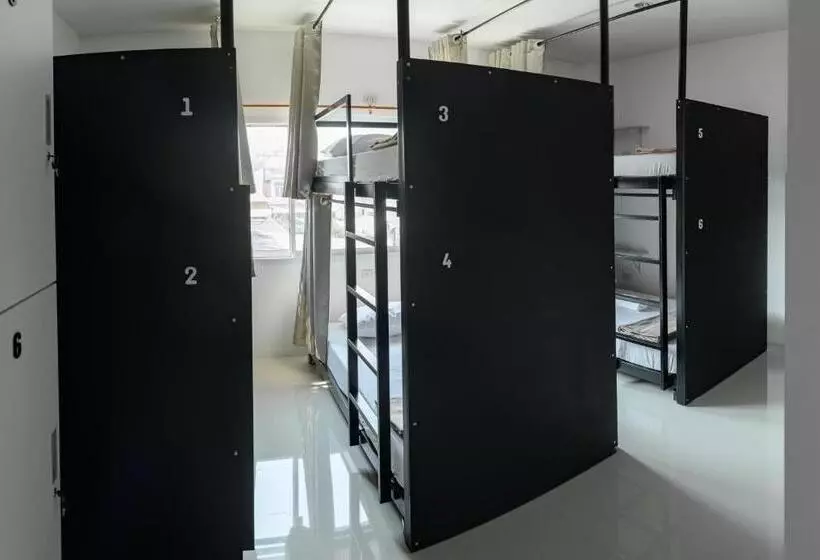 Munruk Hostel