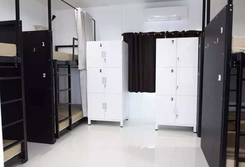Munruk Hostel