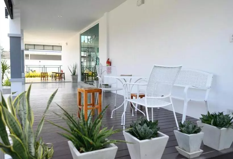 Munruk Hostel