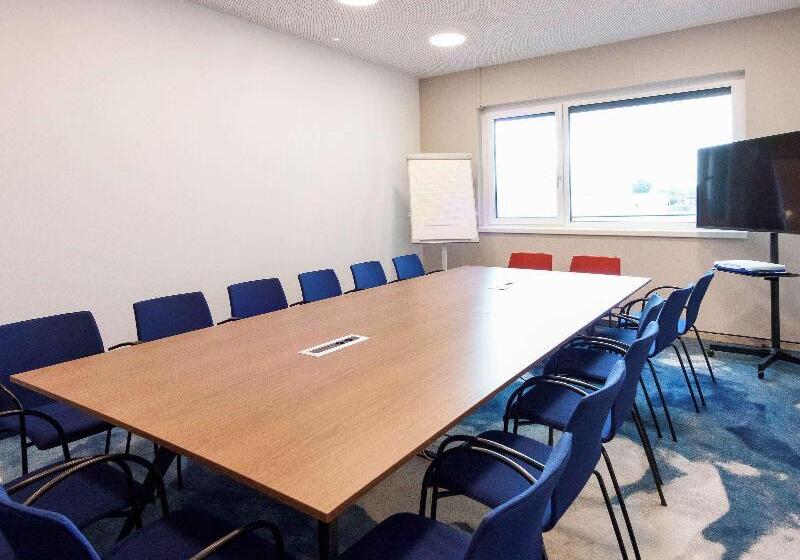 호텔 Ibis Styles Parndorf Neusiedler See