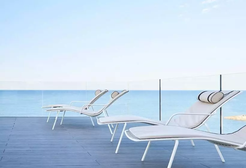 Palace Lido Hotel & Suites