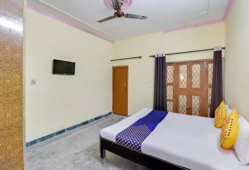 Hotelli Spot On 67673 Kataria
