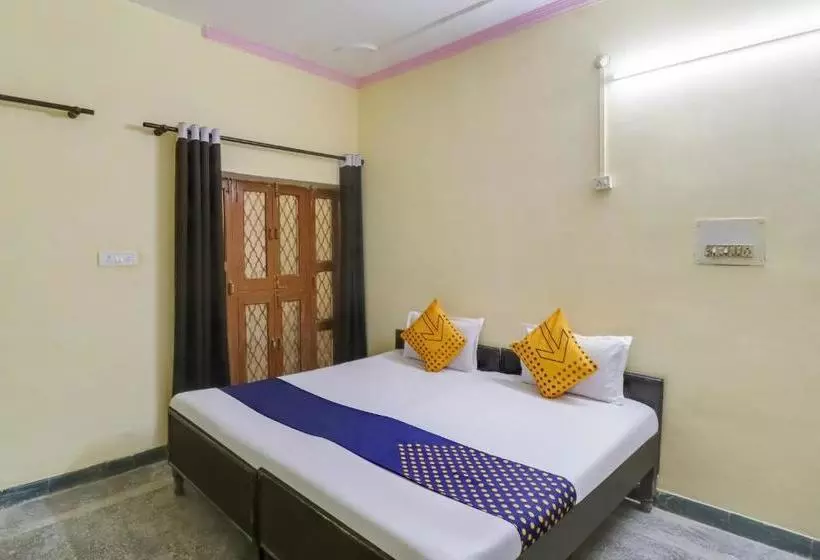 Hotelli Spot On 67673 Kataria