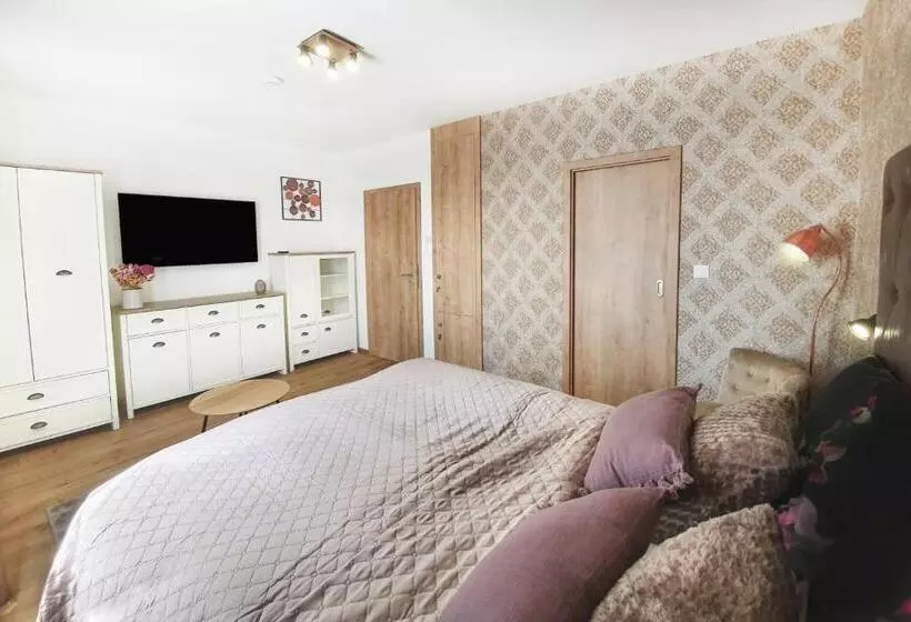 پانسیون Casa Perla