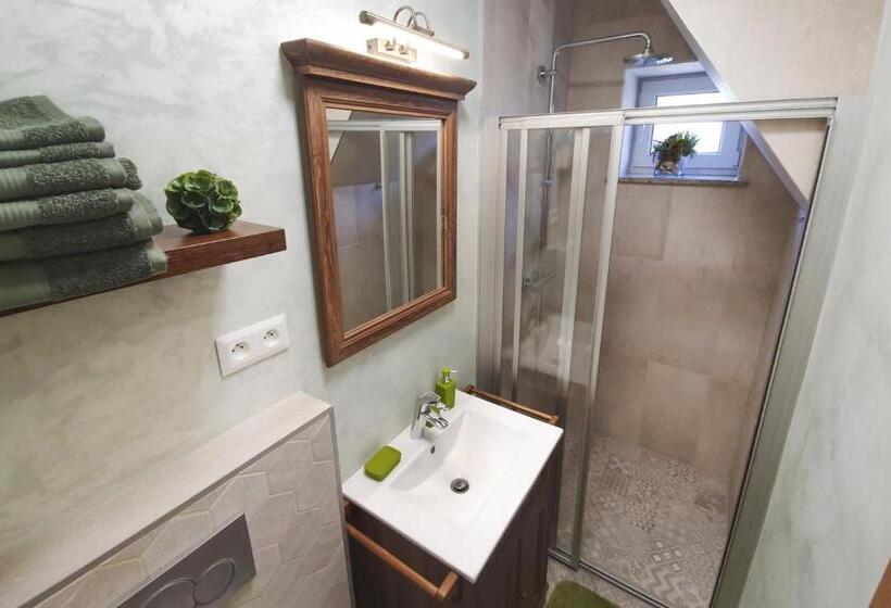 بنسيون Casa Perla