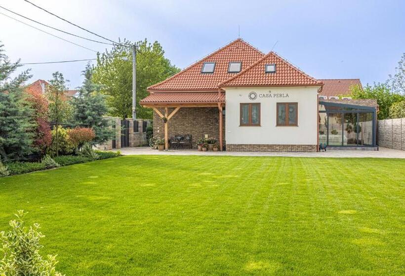 بنسيون Casa Perla