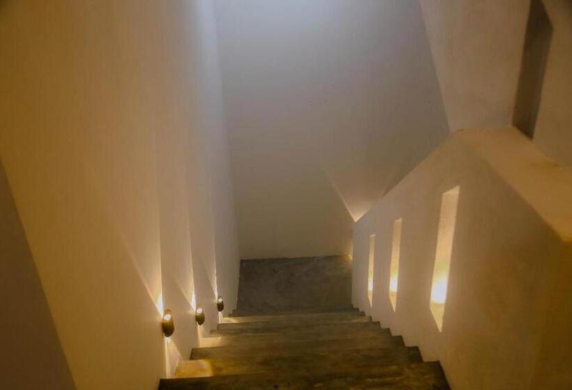 پانسیون Sweet Emotion