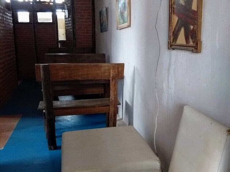 Pensão Hostel Adelaide