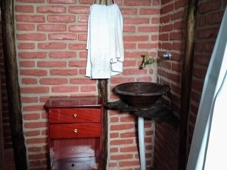 Pensão Hostel Adelaide