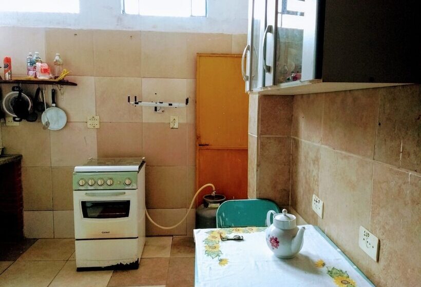 Pensão Hostel Adelaide