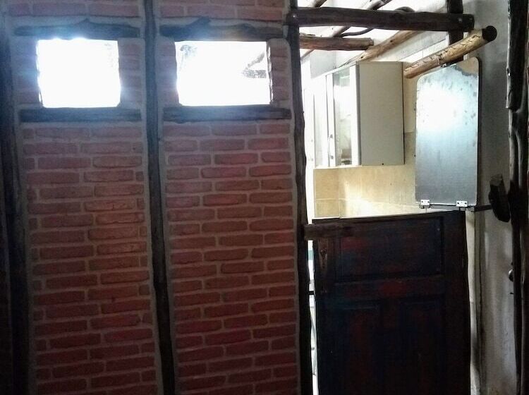 Pensão Hostel Adelaide