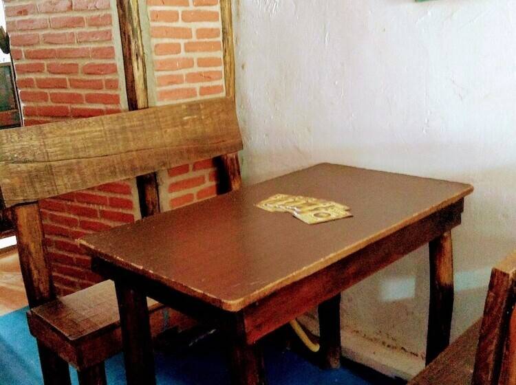 Pensão Hostel Adelaide