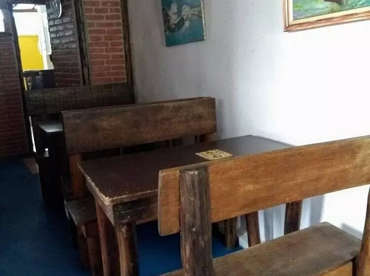 Pensão Hostel Adelaide