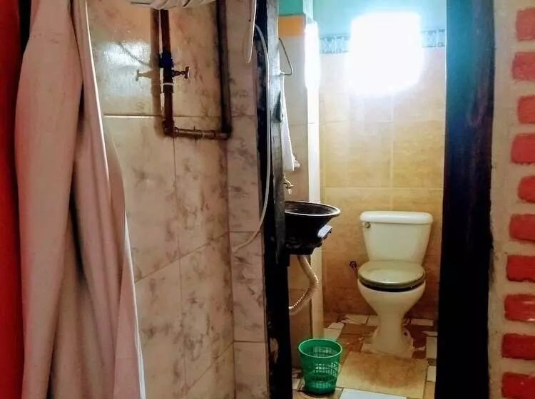 Pensão Hostel Adelaide