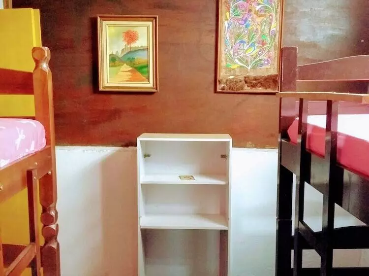 Pensão Hostel Adelaide