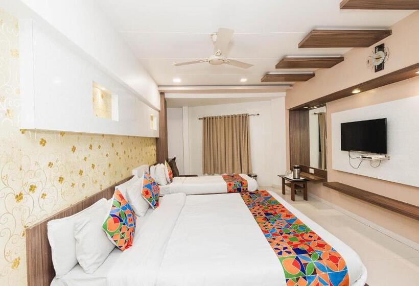 בית מלון כפרי Amber Railway Station