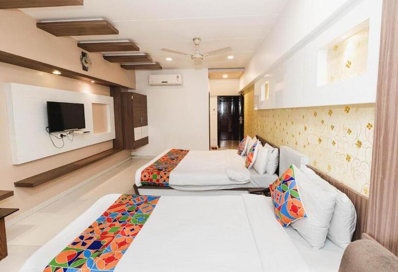 בית מלון כפרי Amber Railway Station