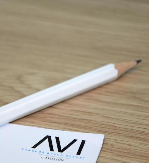 בית מלון כפרי Avi Pangkor Beach Resort