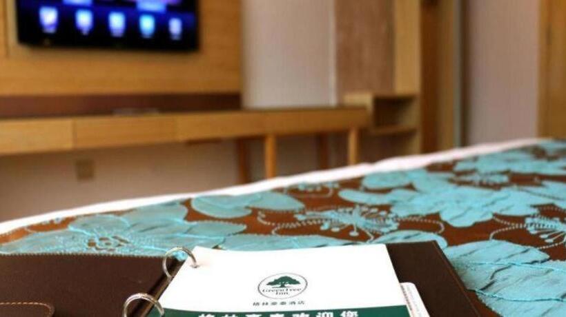 Hotel Greentree Inn Urumqi Airport Tianyi International City