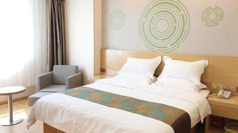 Hotel Greentree Inn Urumqi Airport Tianyi International City