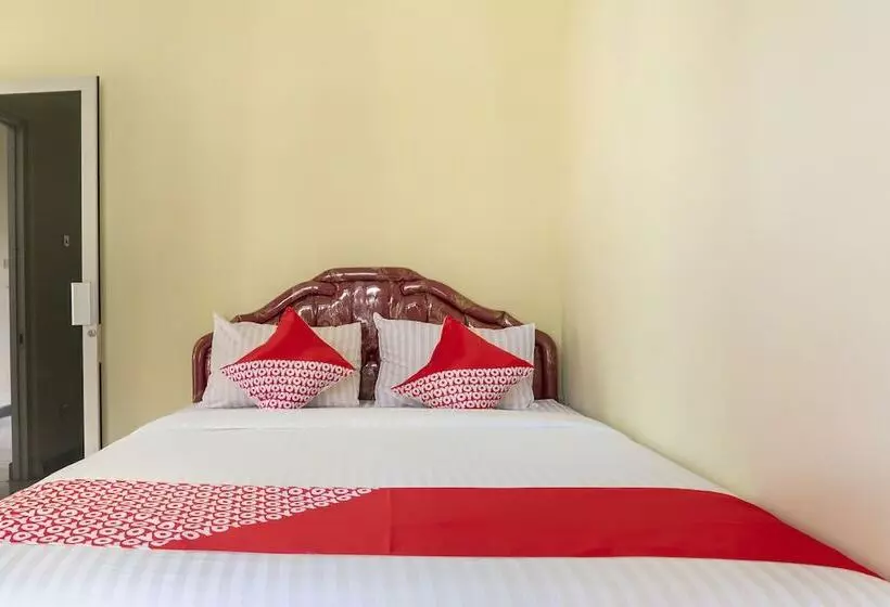 Hotelli Spot On 2950 Grand Suites Palace Syariah