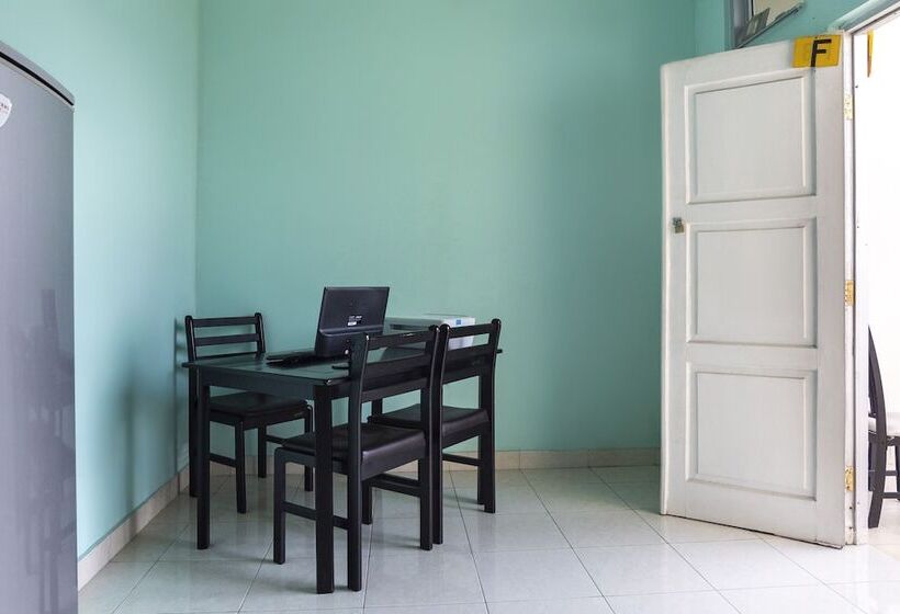 Hotell Spot On 2950 Grand Suites Palace Syariah