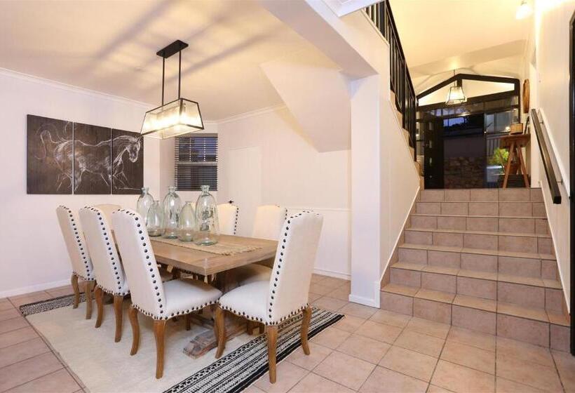 膳宿费 The Lookout Guest House