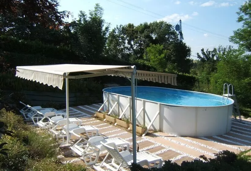 Aamiaismajoitus (B&B) Chambres D'hôtes Domaine D'en Baleux