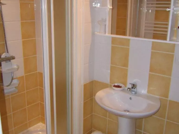 Aamiaismajoitus (B&B) Chambres D'hôtes Domaine D'en Baleux