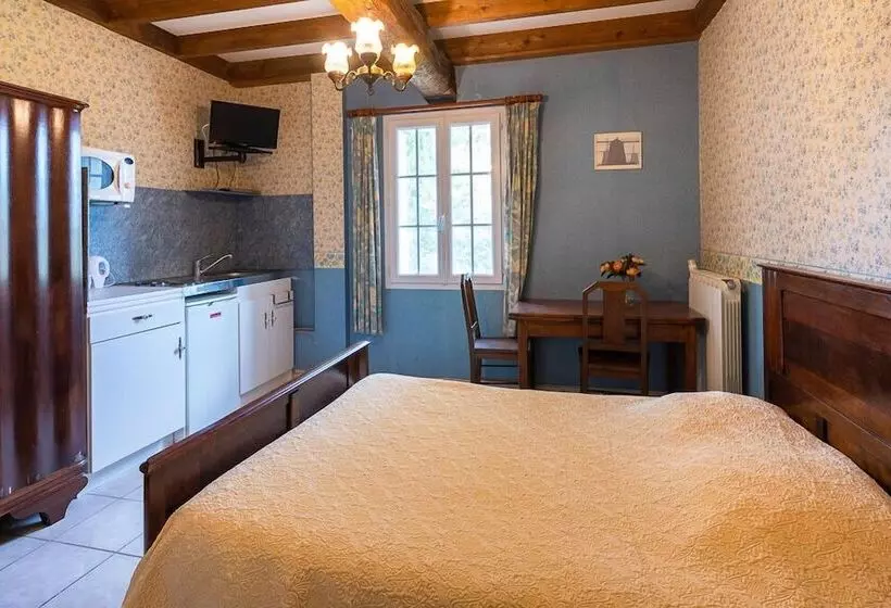 Aamiaismajoitus (B&B) Chambres D'hôtes Domaine D'en Baleux