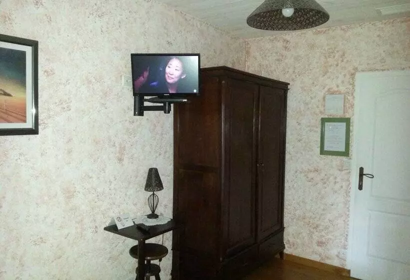 Aamiaismajoitus (B&B) Chambres D'hôtes Domaine D'en Baleux