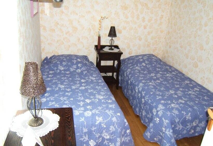 تختخواب و صبحانه Chambres D'hôtes Domaine D'en Baleux