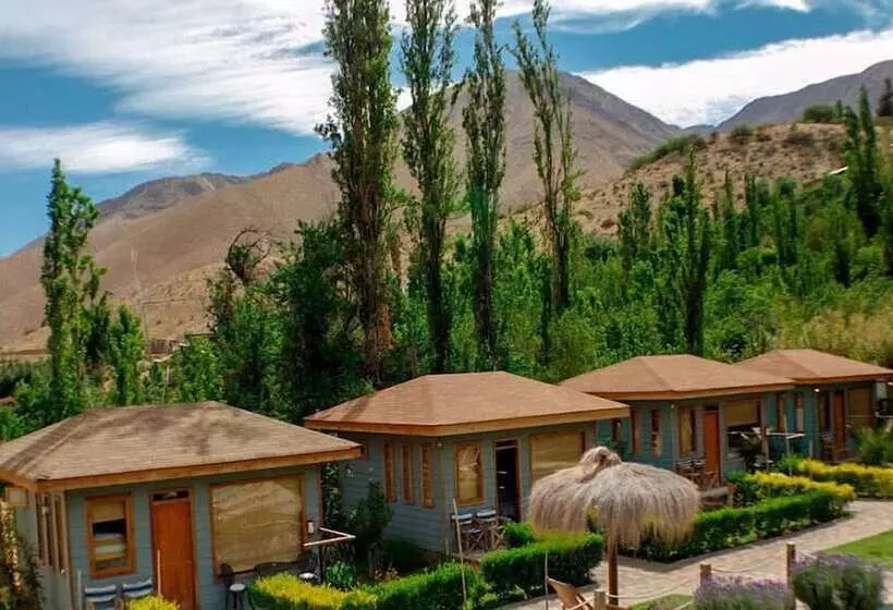 Hotelli Faro Del Valle