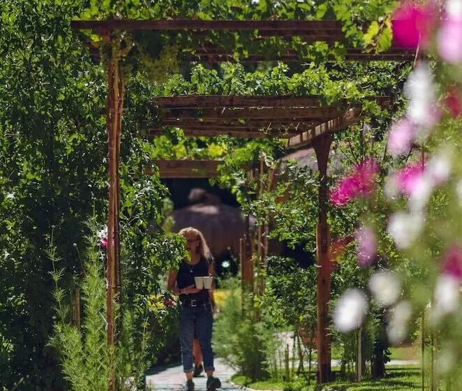 Hotelli Faro Del Valle