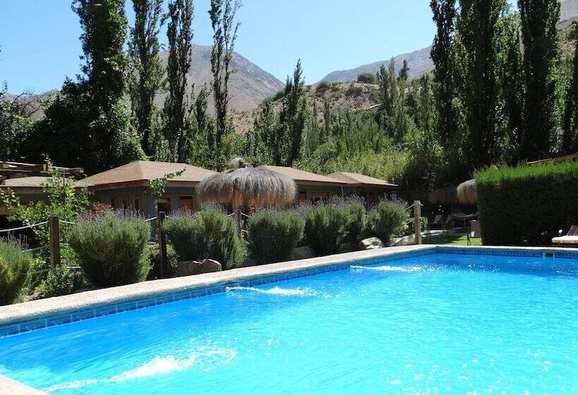 هتل Faro Del Valle