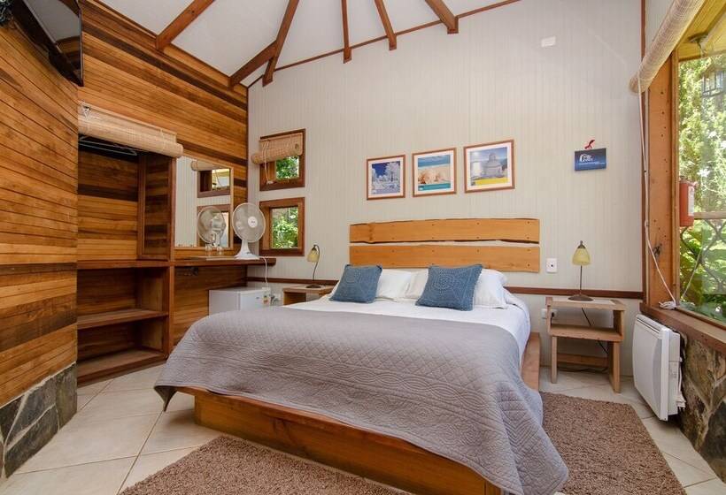 هتل Faro Del Valle