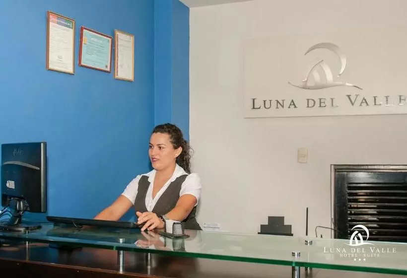 هتل Suite Luna Del Valle