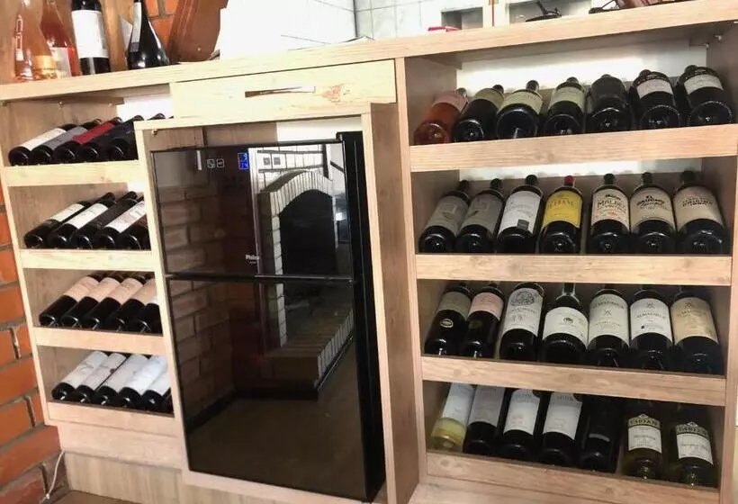 Majatalo Pousada E Restaurante Del Miro