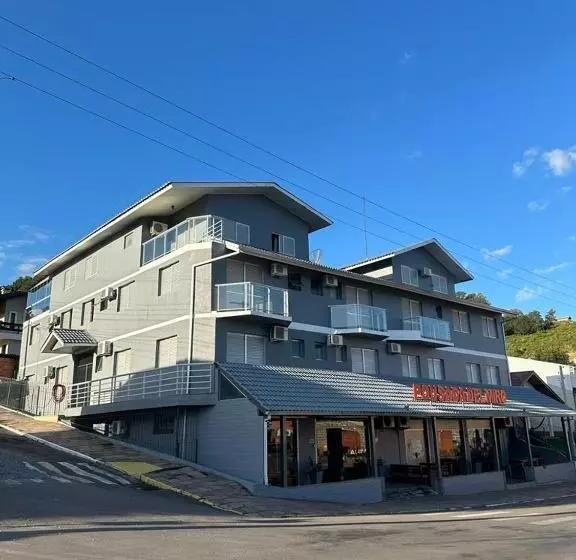 Majatalo Pousada E Restaurante Del Miro