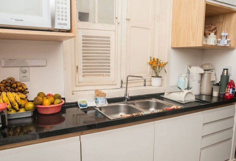 Sangha Urbana   Hostel, Yoga & Meditação